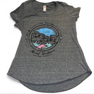 2/$20 American Apparel Gray Mount Rushmore Short Sleeve Tee
